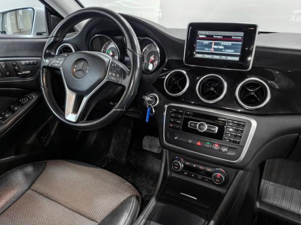 Mercedes-Benz CLA I (C117 X117) с пробегом 2014 года, цена 1 320 000 рублей, 221405 км, седан, Автокод Объявления