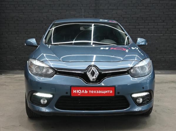 Renault Fluence I Рестайлинг с пробегом 2014 года, цена 700 000 рублей, 216680 км, седан, Автокод Объявления
