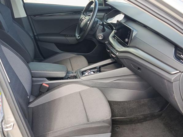Skoda Octavia IV (A8) с пробегом 2021 года, цена 2 450 000 рублей, 53643 км, лифтбек, Автокод Объявления