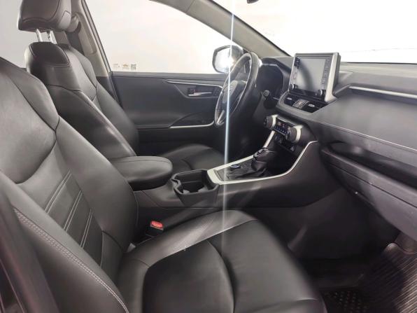Toyota RAV4 V (XA50) с пробегом 2021 года, цена 3 749 000 рублей, 92500 км, внедорожник, Автокод Объявления