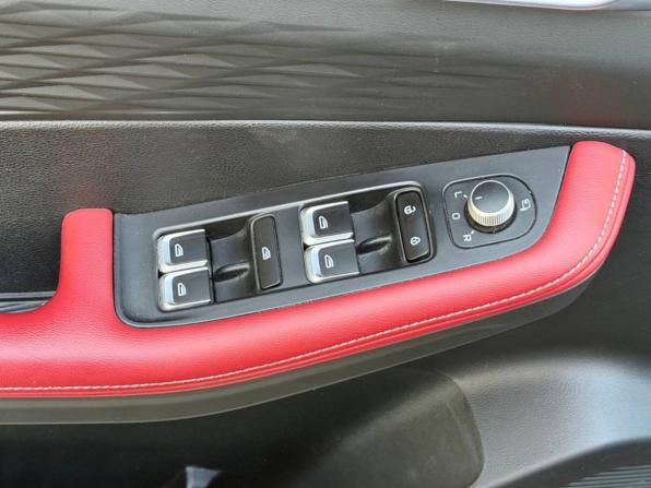 Geely Coolray I Рестайлинг с пробегом 2024 года, цена 2 009 000 рублей, 57048 км, внедорожник, Автокод Объявления