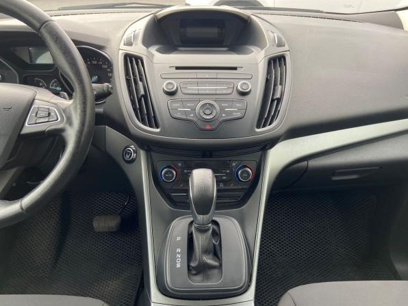 Ford Kuga II Рестайлинг с пробегом 2018 года, цена 980 000 рублей, 285000 км, внедорожник, Автокод Объявления