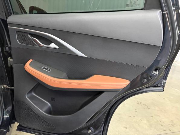 Omoda C5 I с пробегом 2022 года, цена 1 597 000 рублей, 48607 км, внедорожник, Автокод Объявления