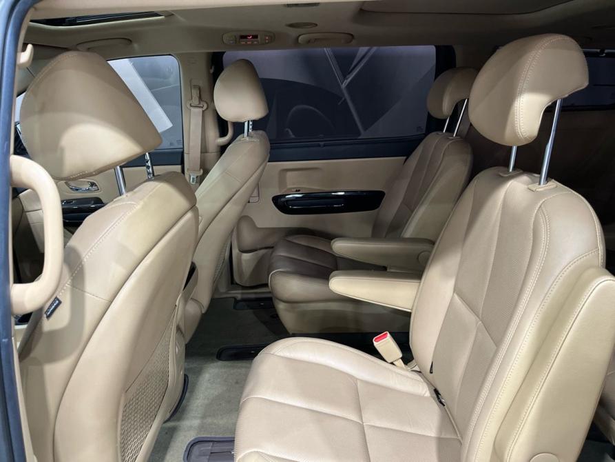 Kia Carnival III Пермь  - изображение 14