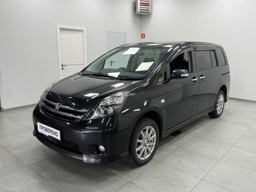 Toyota ISis I Рестайлинг Казань  - изображение 1