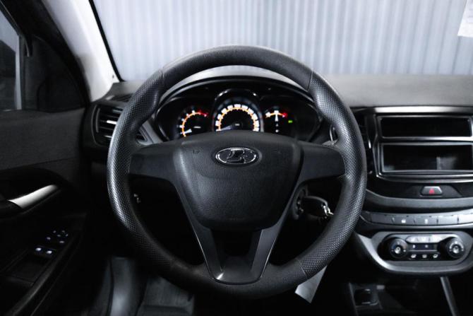 Lada (ВАЗ) Vesta I с пробегом 2021 года, цена 960 000 рублей, 113602 км, седан, Автокод Объявления