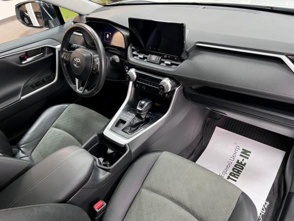 Toyota RAV4 V (XA50) с пробегом 2023 года, цена 3 545 000 рублей, 39610 км, внедорожник, Автокод Объявления