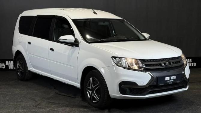 Lada (ВАЗ) Largus I Рестайлинг с пробегом 2024 года, цена 1 270 000 рублей, 40000 км, универсал, Автокод Объявления
