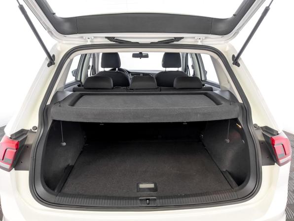 Volkswagen Tiguan II Рестайлинг с пробегом 2021 года, цена 2 700 000 рублей, 73888 км, внедорожник, Автокод Объявления