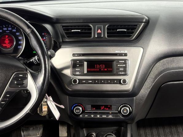 Kia Rio III Рестайлинг с пробегом 2017 года, цена 1 170 000 рублей, 224356 км, хэтчбек, Автокод Объявления