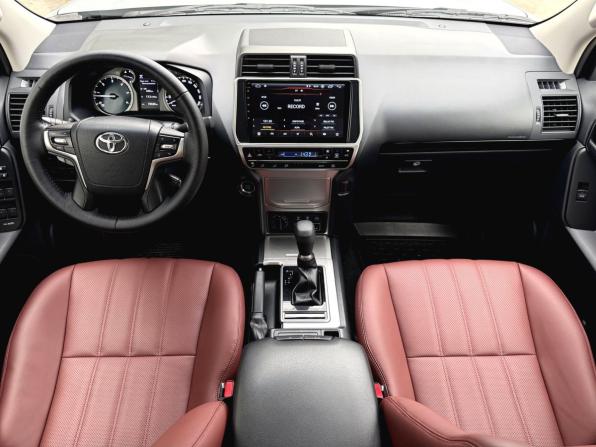 Toyota Land Cruiser Prado 150 Series Рестайлинг 2 с пробегом 2020 года, цена 5 490 000 рублей, 78000 км, внедорожник, Автокод Объявления