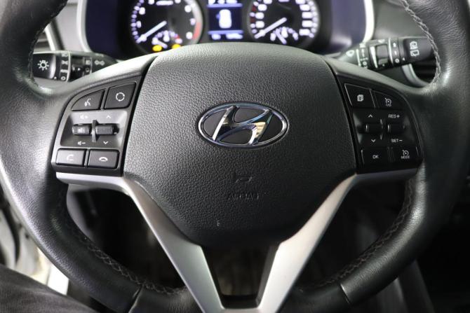 Hyundai Tucson III Рестайлинг с пробегом 2020 года, цена 2 649 990 рублей, 76673 км, внедорожник, Автокод Объявления