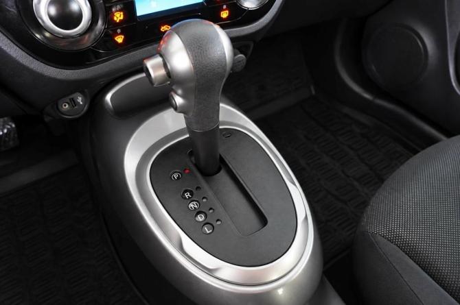 Nissan Juke I с пробегом 2013 года, цена 990 000 рублей, 252796 км, внедорожник, Автокод Объявления