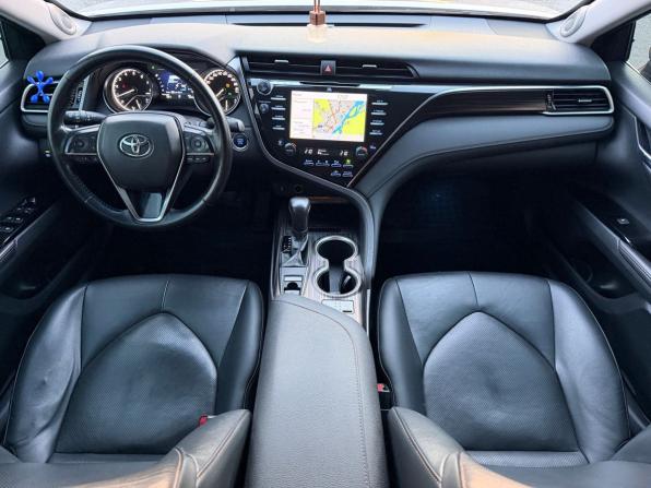 Toyota Camry VIII (XV70) с пробегом 2018 года, цена 2 499 000 рублей, 193000 км, седан, Автокод Объявления