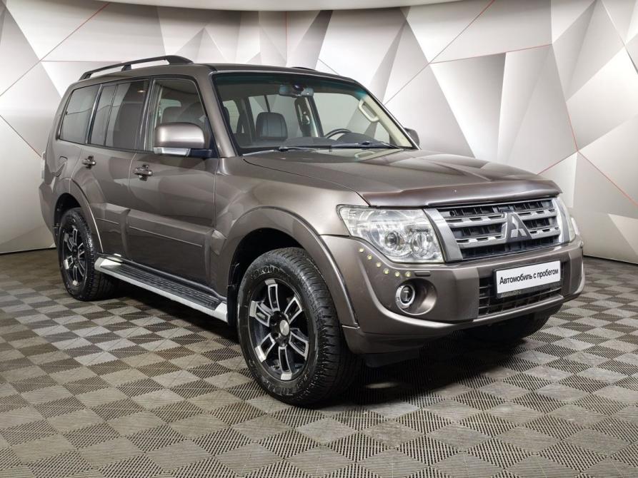 Mitsubishi Pajero IV Рестайлинг 1 Москва  - изображение 3