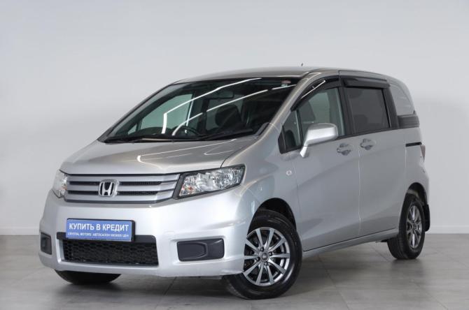Honda Freed I с пробегом 2010 года, цена 949 000 рублей, 195002 км, компактвэн, Автокод Объявления
