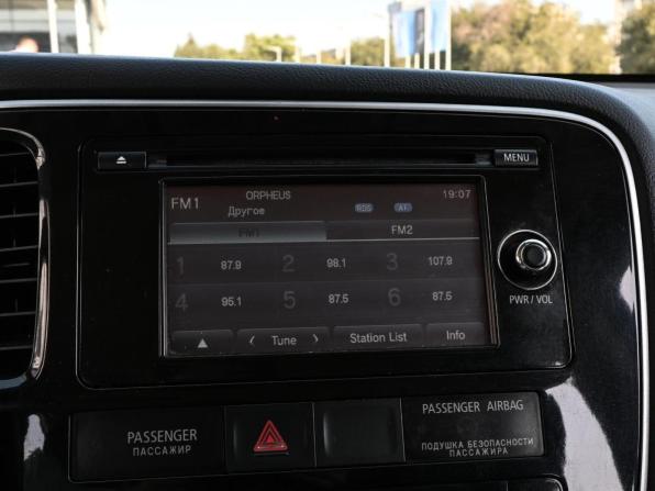 Mitsubishi Outlander III с пробегом 2012 года, цена 1 349 000 рублей, 169467 км, внедорожник, Автокод Объявления