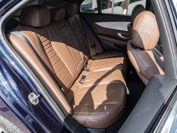 Mercedes-Benz E-Класс V (W213 S213 C238) Рестайлинг с пробегом 2020 года, цена 4 400 000 рублей, 81605 км, седан, Автокод Объявления