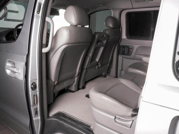 Hyundai Grand Starex I с пробегом 2014 года, цена 1 829 000 рублей, 261228 км, минивэн, Автокод Объявления