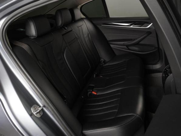 BMW 5 серии VII (G30/G31/G38) с пробегом 2018 года, цена 2 489 000 рублей, 228686 км, седан, Автокод Объявления