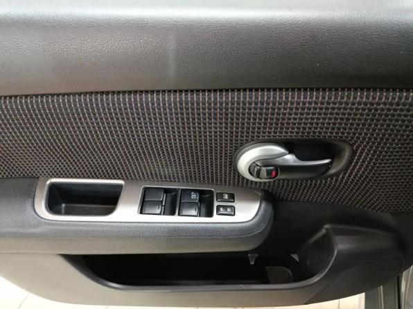 Nissan Tiida I Рестайлинг с пробегом 2012 года, цена 780 000 рублей, 222136 км, хэтчбек, Автокод Объявления