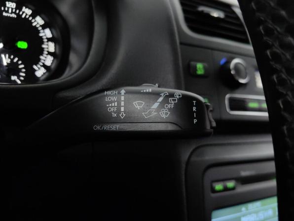 Skoda Fabia II Рестайлинг с пробегом 2011 года, цена 728 000 рублей, 110000 км, хэтчбек, Автокод Объявления