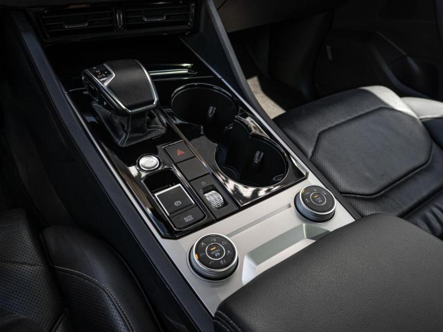 Volkswagen Touareg III Краснодар  - изображение 21
