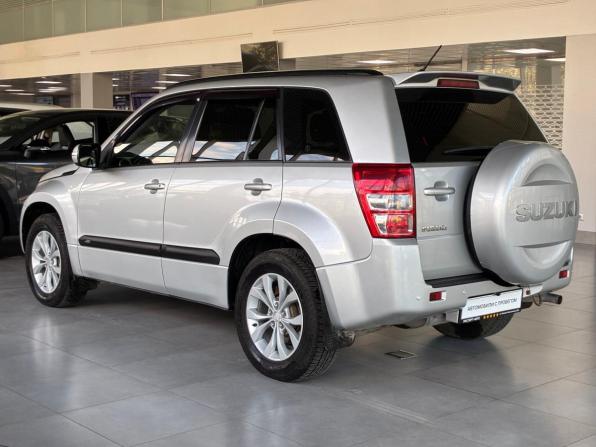 Suzuki Grand Vitara II Рестайлинг 2 с пробегом 2013 года, цена 1 550 000 рублей, 102000 км, внедорожник, Автокод Объявления
