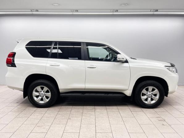 Toyota Land Cruiser Prado 150 Series Рестайлинг 2 с пробегом 2018 года, цена 4 625 000 рублей, 104270 км, внедорожник, Автокод Объявления