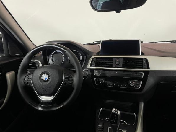 BMW 1 серии II (F20/F21) Рестайлинг 2 с пробегом 2017 года, цена 1 620 000 рублей, 138977 км, хэтчбек, Автокод Объявления