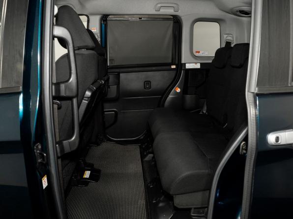 Toyota Roomy I с пробегом 2017 года, цена 930 500 рублей, 138707 км, микровэн, Автокод Объявления