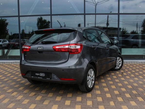 Kia Rio III Рестайлинг с пробегом 2015 года, цена 740 000 рублей, 234497 км, хэтчбек, Автокод Объявления