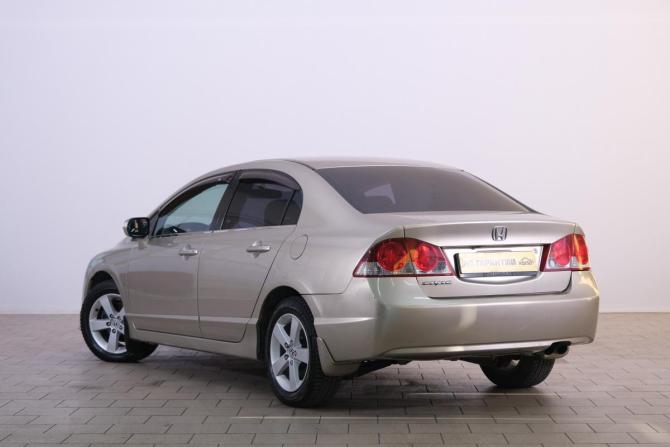 Honda Civic VIII с пробегом 2008 года, цена 839 000 рублей, 264000 км, седан, Автокод Объявления