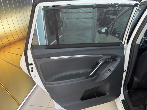 Toyota Verso I Рестайлинг с пробегом 2013 года, цена 1 450 000 рублей, 197493 км, компактвэн, Автокод Объявления