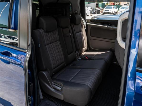 Honda Freed II с пробегом 2018 года, цена 1 590 000 рублей, 150422 км, компактвэн, Автокод Объявления