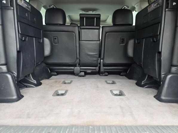 Toyota Land Cruiser 200 Series Рестайлинг 1 с пробегом 2014 года, цена 3 300 000 рублей, 448768 км, внедорожник, Автокод Объявления