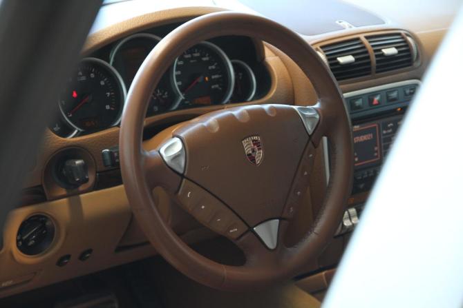 Porsche Cayenne I Рестайлинг (957) с пробегом 2007 года, цена 1 399 000 рублей, 230000 км, внедорожник, Автокод Объявления