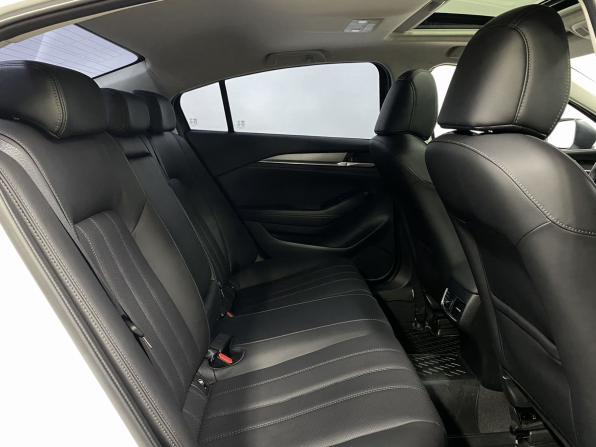 Mazda 6 III (GJ) Рестайлинг 2 с пробегом 2023 года, цена 3 229 000 рублей, 29610 км, седан, Автокод Объявления