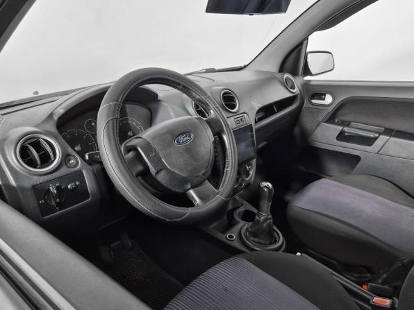 Ford Fusion I Рестайлинг с пробегом 2009 года, цена 349 000 рублей, 237455 км, хэтчбек, Автокод Объявления