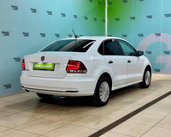 Volkswagen Polo V Рестайлинг с пробегом 2018 года, цена 1 120 000 рублей, 142044 км, седан, Автокод Объявления