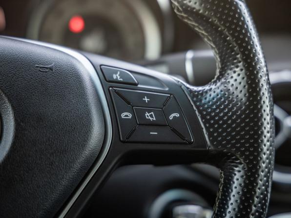 Mercedes-Benz GLA I (X156) с пробегом 2015 года, цена 1 878 000 рублей, 102786 км, внедорожник, Автокод Объявления