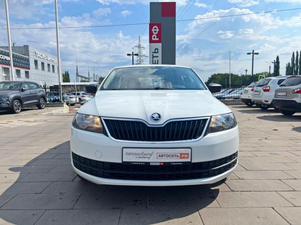 Skoda Rapid I с пробегом 2015 года, цена 950 000 рублей, 207547 км, лифтбек, Автокод Объявления