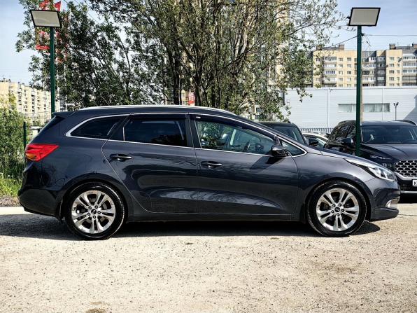 Kia Ceed II с пробегом 2013 года, цена 1 099 000 рублей, 192500 км, универсал, Автокод Объявления
