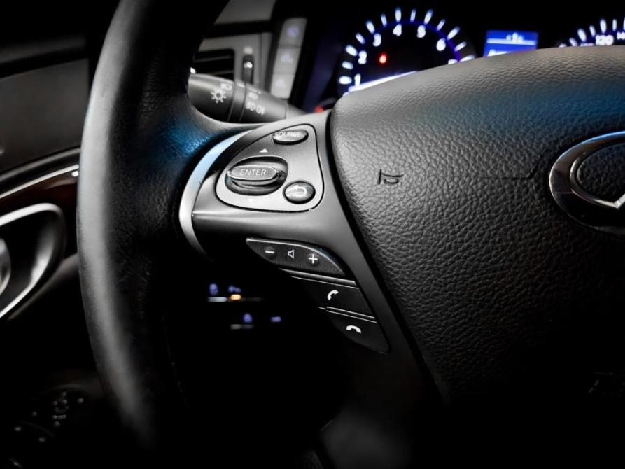 Infiniti M IV Москва  - изображение 28