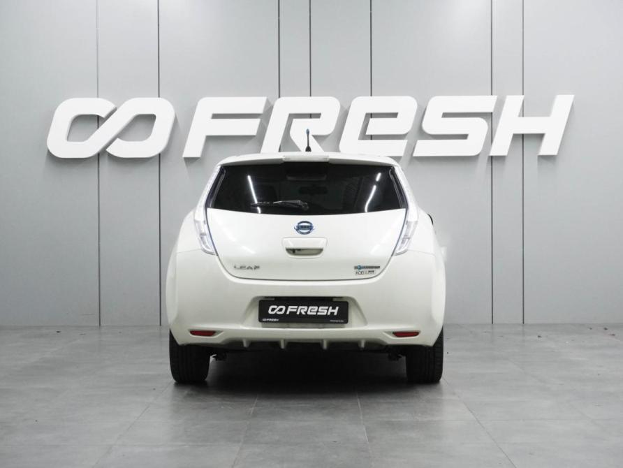 Nissan Leaf I (ZE0/AZE0) Воронеж  - изображение 4