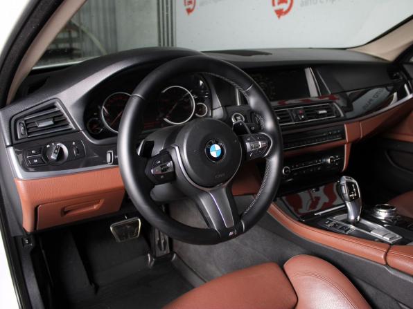 BMW 5 серии VI (F10/F11/F07) Рестайлинг с пробегом 2015 года, цена 2 350 000 рублей, 178000 км, седан, Автокод Объявления