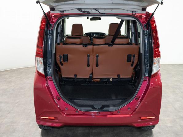 Toyota Roomy I с пробегом 2018 года, цена 975 000 рублей, 111900 км, микровэн, Автокод Объявления