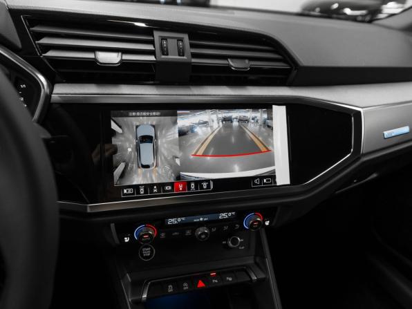Audi Q3 II (F3) с пробегом 2026 года, цена 4 140 000 рублей, 86 км, внедорожник, Автокод Объявления