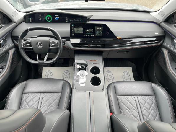 Changan UNI-K с пробегом 2023 года, цена 3 349 000 рублей, 7838 км, внедорожник, Автокод Объявления