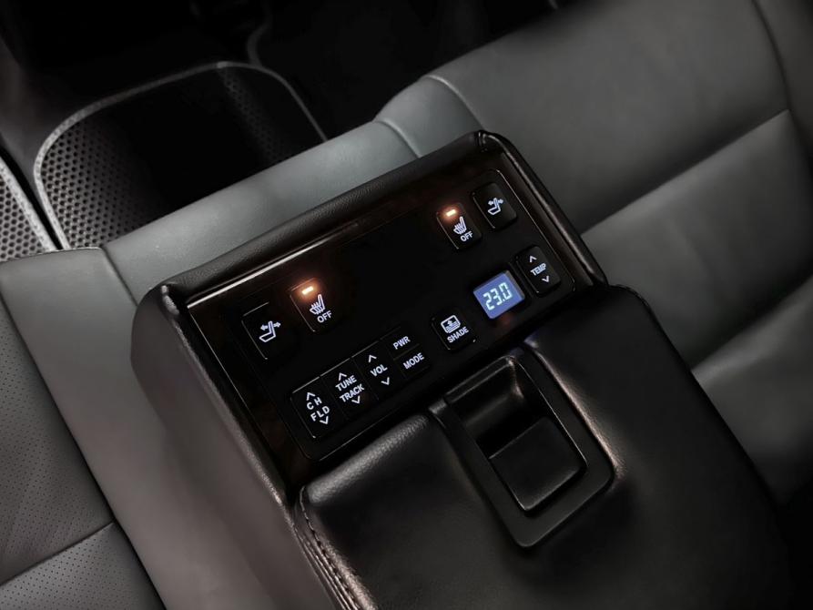 Toyota Camry VII (XV50) Рестайлинг Тверь  - изображение 22